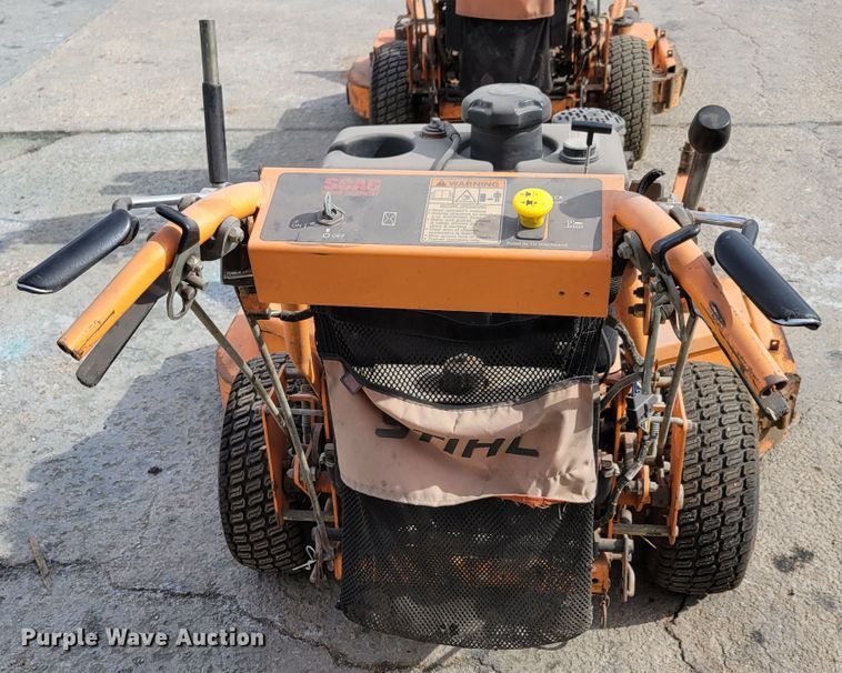 image for item JY9998 (2) Scag ZTR lawn mowers