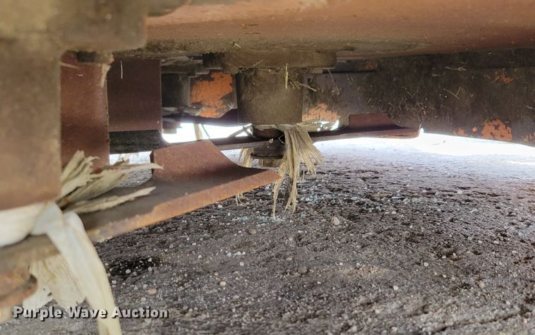 image for item JY9998 (2) Scag ZTR lawn mowers