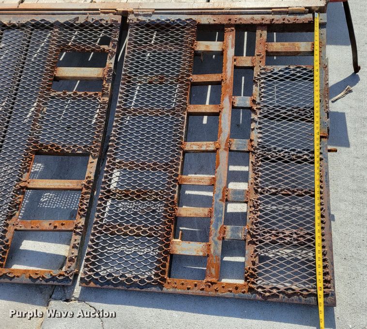 image for item JY9999 1999 Neal Manufacturing  utility trailer