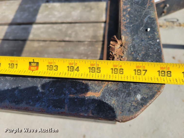 image for item JY9999 1999 Neal Manufacturing  utility trailer