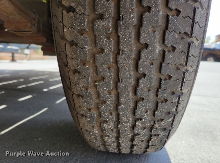 image for item JY9999 1999 Neal Manufacturing  utility trailer