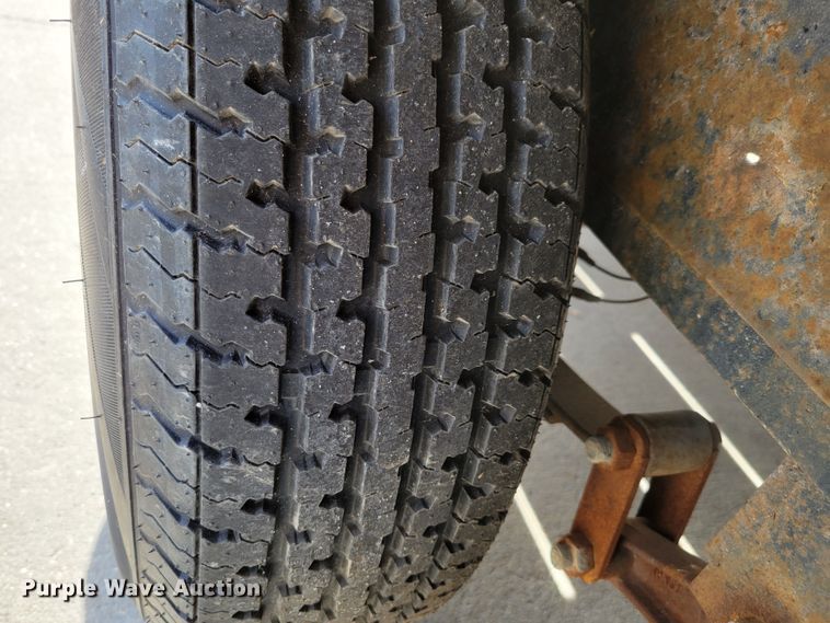 image for item JY9999 1999 Neal Manufacturing  utility trailer