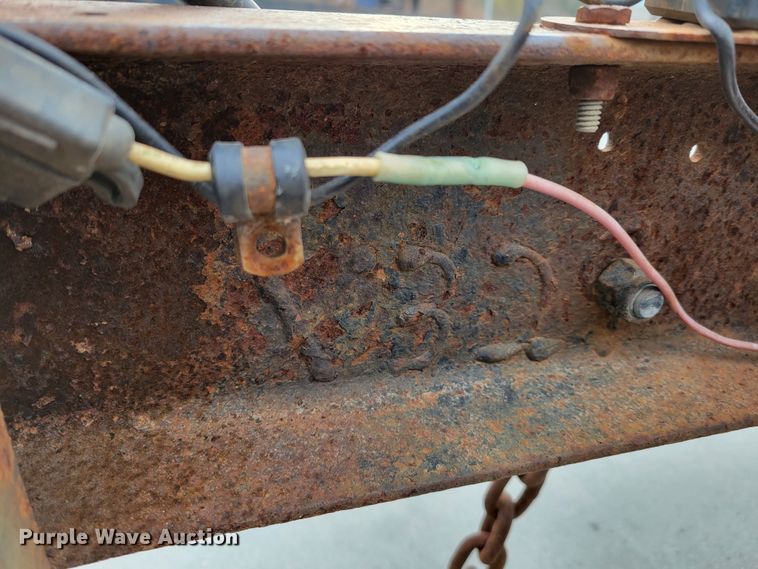 image for item JY9999 1999 Neal Manufacturing  utility trailer