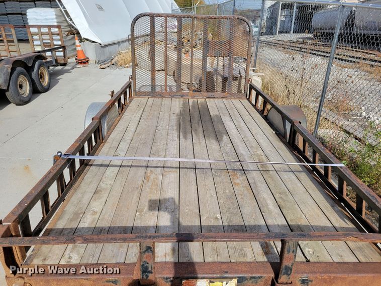 image for item JZ9001 2014 PJ U71  utility trailer