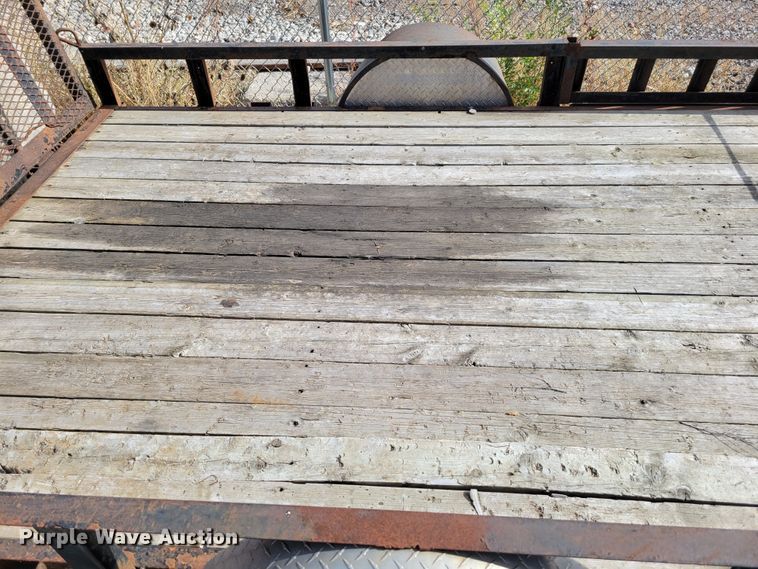 image for item JZ9001 2014 PJ U71  utility trailer