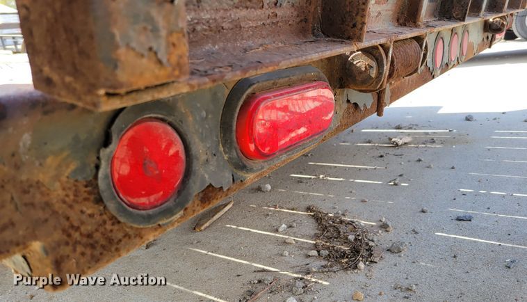 image for item JZ9001 2014 PJ U71  utility trailer