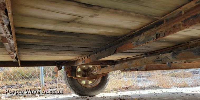 image for item JZ9001 2014 PJ U71  utility trailer