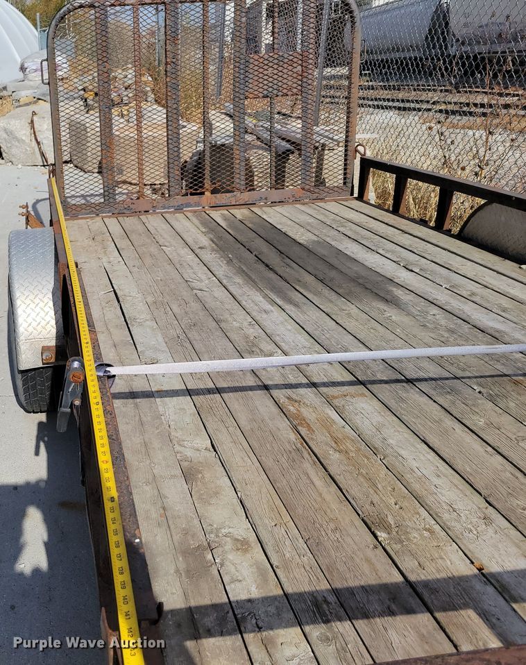 image for item JZ9001 2014 PJ U71  utility trailer