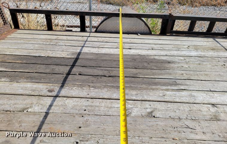 image for item JZ9001 2014 PJ U71  utility trailer