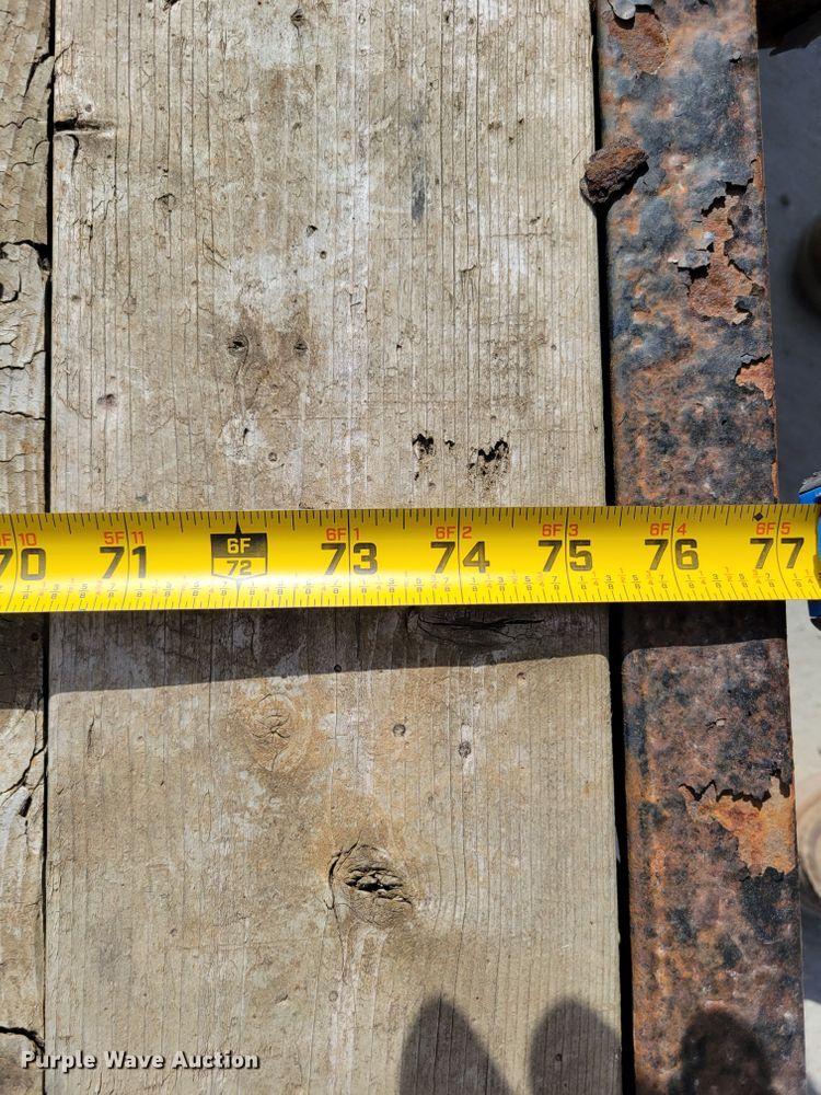 image for item JZ9001 2014 PJ U71  utility trailer