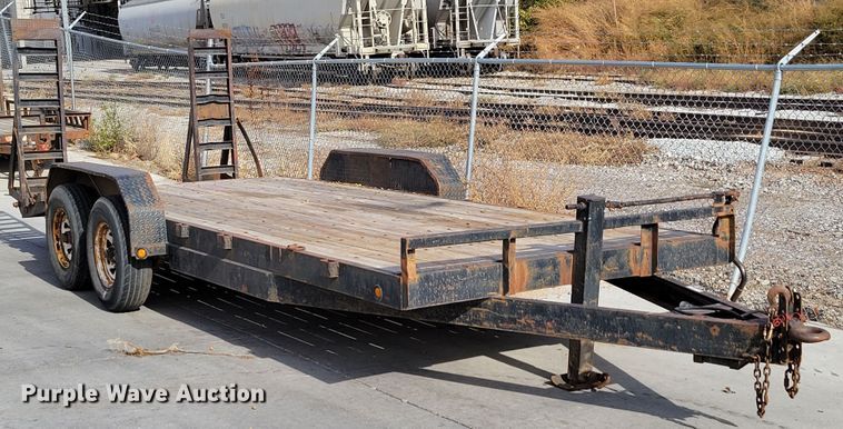 image for item JZ9002 2002 PJ 2600  equipment trailer