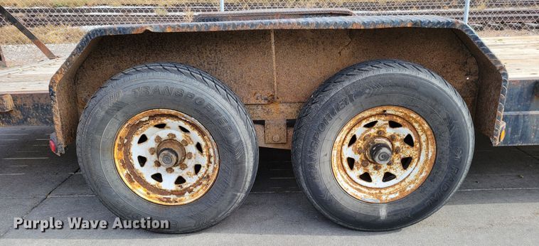 image for item JZ9002 2002 PJ 2600  equipment trailer