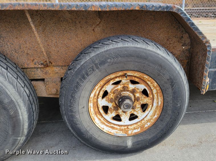 image for item JZ9002 2002 PJ 2600  equipment trailer