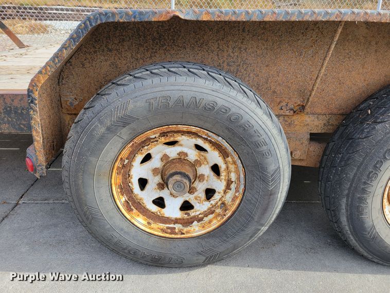 image for item JZ9002 2002 PJ 2600  equipment trailer