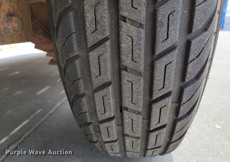 image for item JZ9002 2002 PJ 2600  equipment trailer