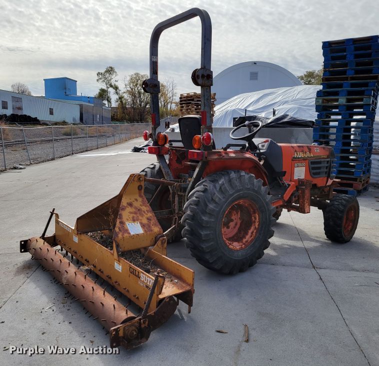 image for item JZ9003 Kubota B7800  MFWD tractor