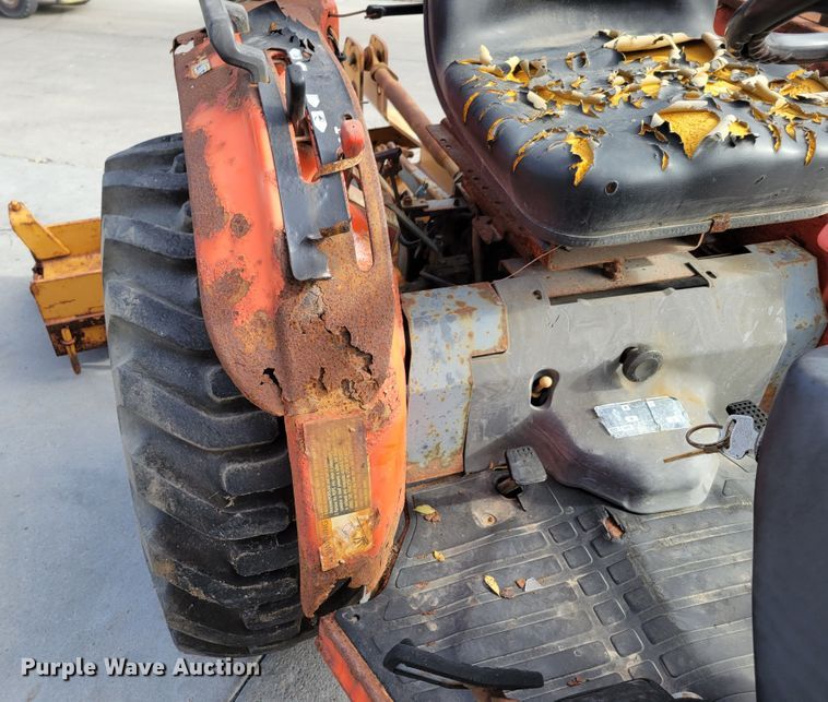 image for item JZ9003 Kubota B7800  MFWD tractor