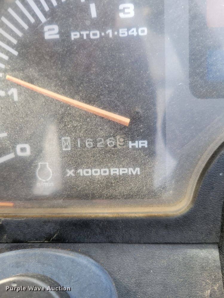 image for item JZ9003 Kubota B7800  MFWD tractor