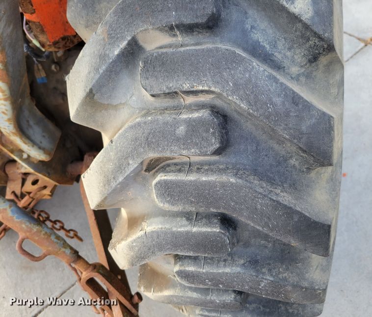 image for item JZ9003 Kubota B7800  MFWD tractor