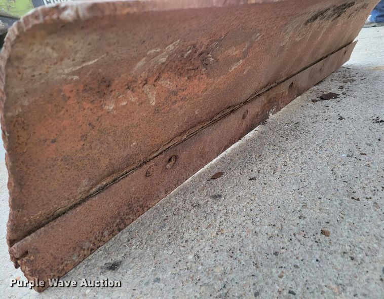 image for item JZ9003 Kubota B7800  MFWD tractor