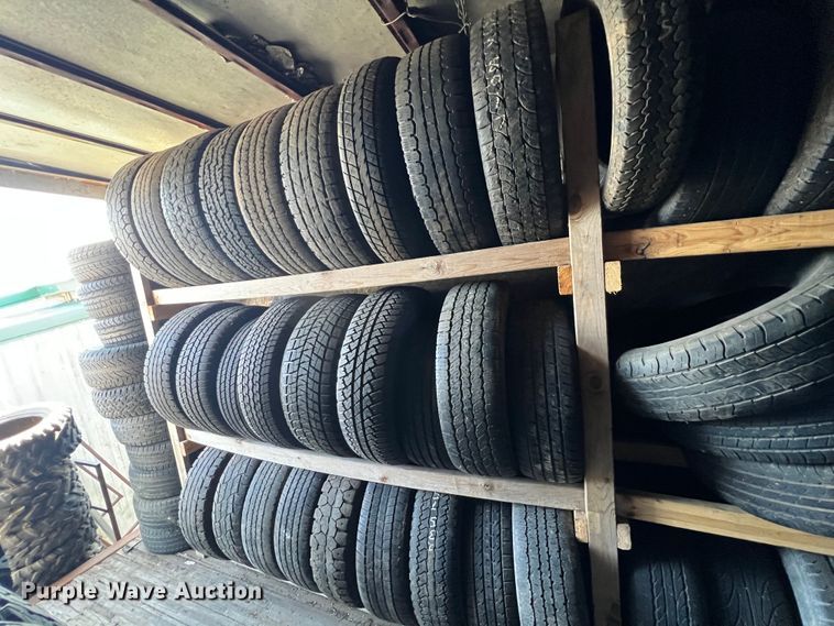 image for item KF9802 Tires