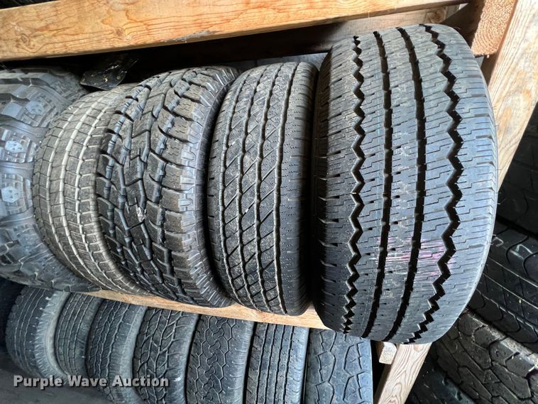 image for item KF9802 Tires
