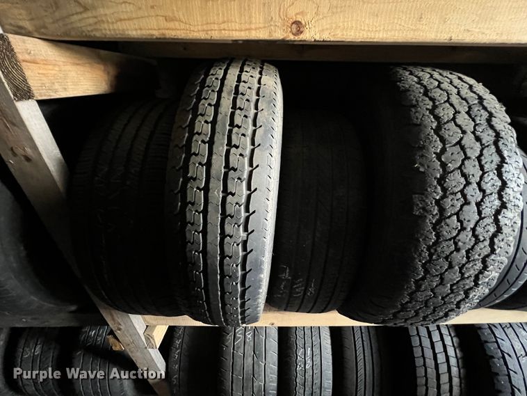 image for item KF9802 Tires