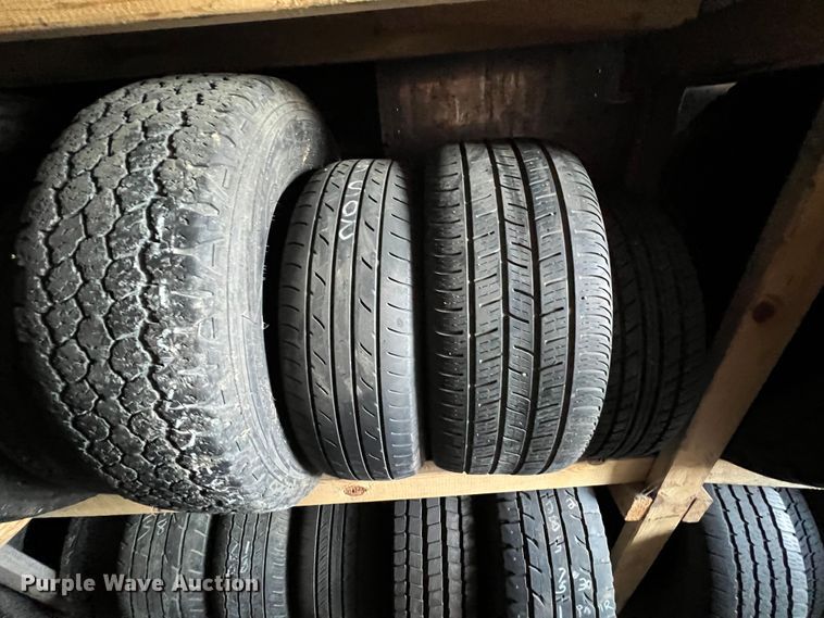 image for item KF9802 Tires