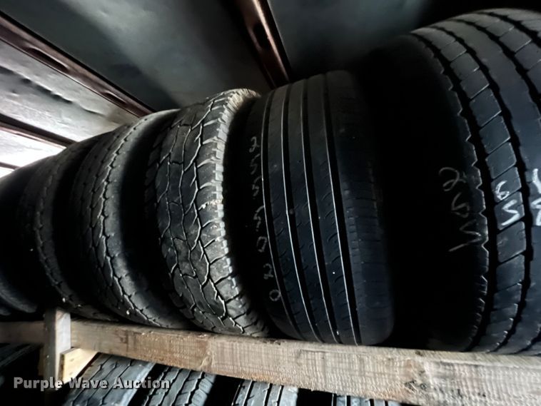 image for item KF9802 Tires