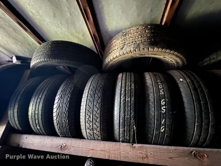 image for item KF9802 Tires