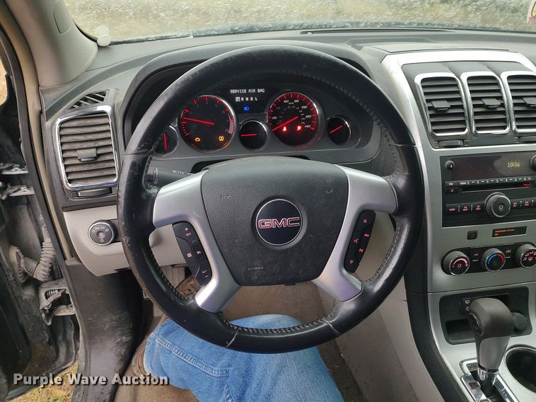 image for item KI9986 2008 GMC Acadia  SUV