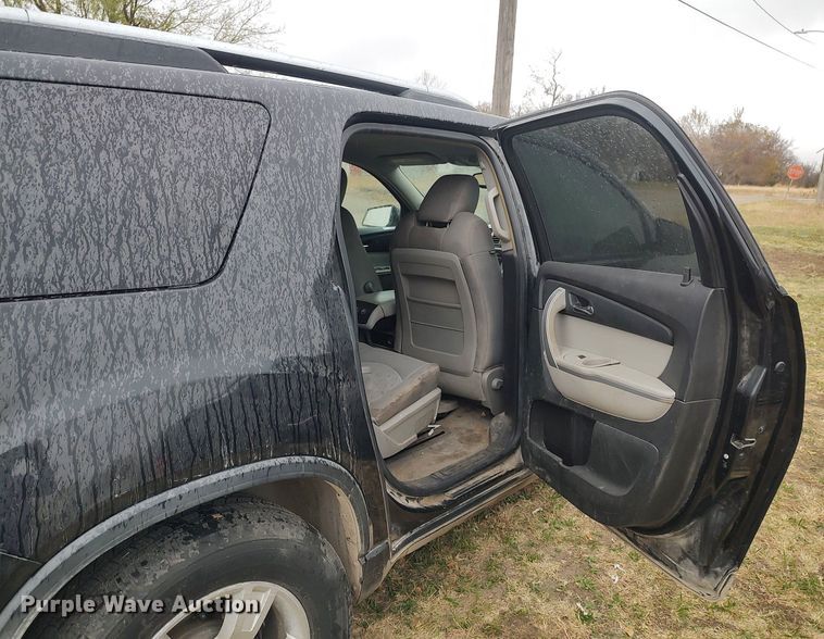 image for item KI9986 2008 GMC Acadia  SUV