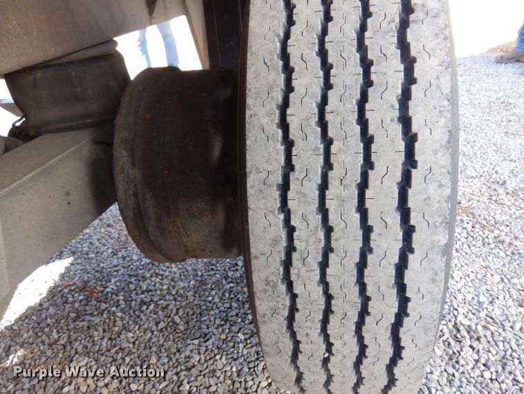 image for item KJ9023 2019 Dorsey CW53  walking floor trailer