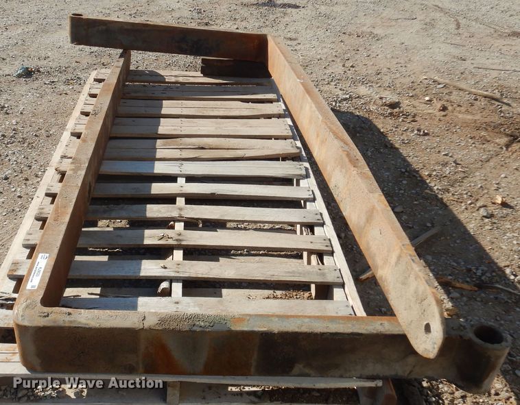 image for item KJ9025 96" L loader forks