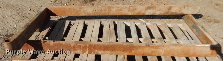 image for item KJ9025 96" L loader forks