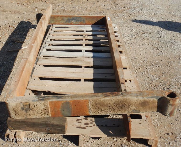 image for item KJ9025 96" L loader forks