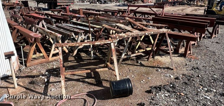 image for item KJ9037 Approximately 65 metal saw horses