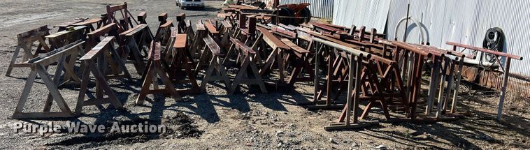 image for item KJ9037 Approximately 65 metal saw horses