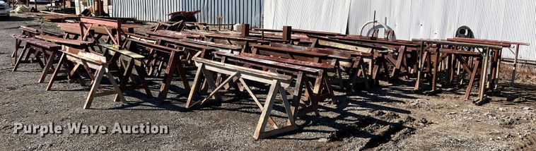 image for item KJ9037 Approximately 65 metal saw horses