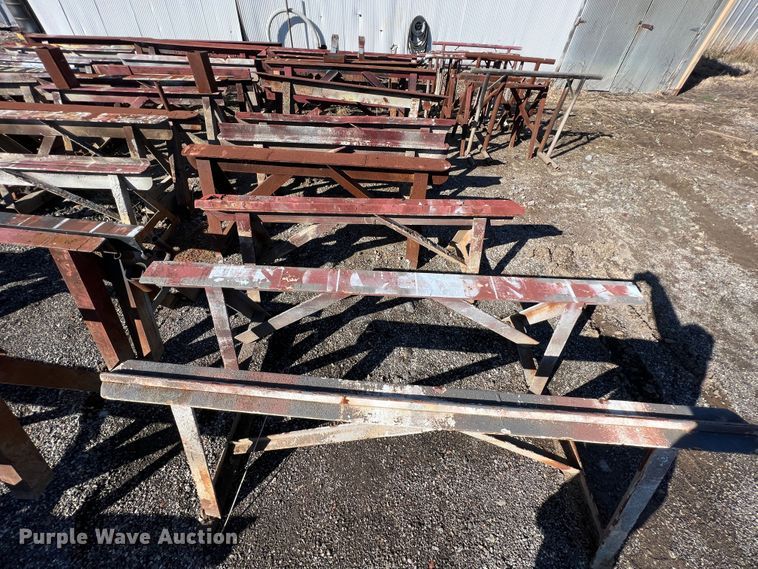 image for item KJ9037 Approximately 65 metal saw horses
