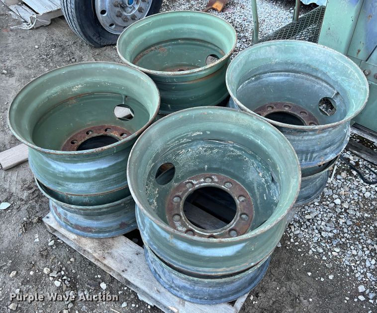 image for item KJ9044 Approximately 60 steel wheels