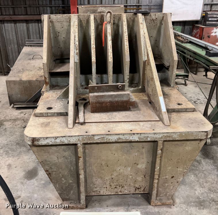 image for item KJ9069 Hydraulic press