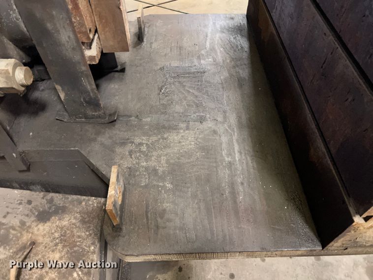 image for item KJ9069 Hydraulic press