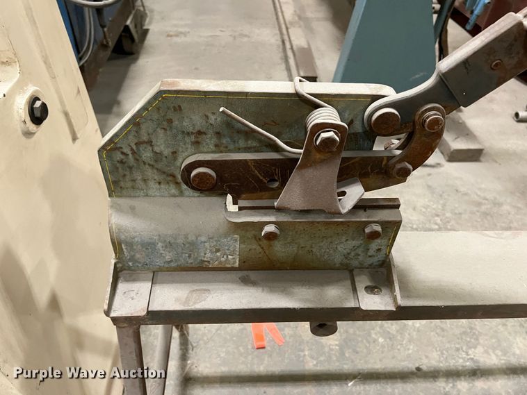 image for item KJ9083 (2) metal shears