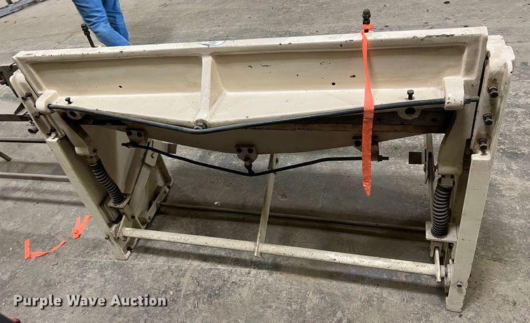 image for item KJ9083 (2) metal shears