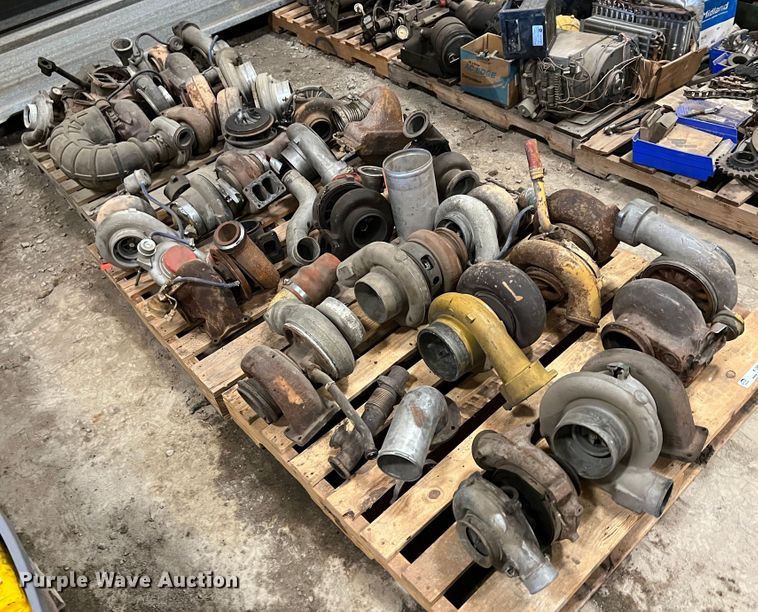 image for item KJ9088 Approximately 25 turbochargers