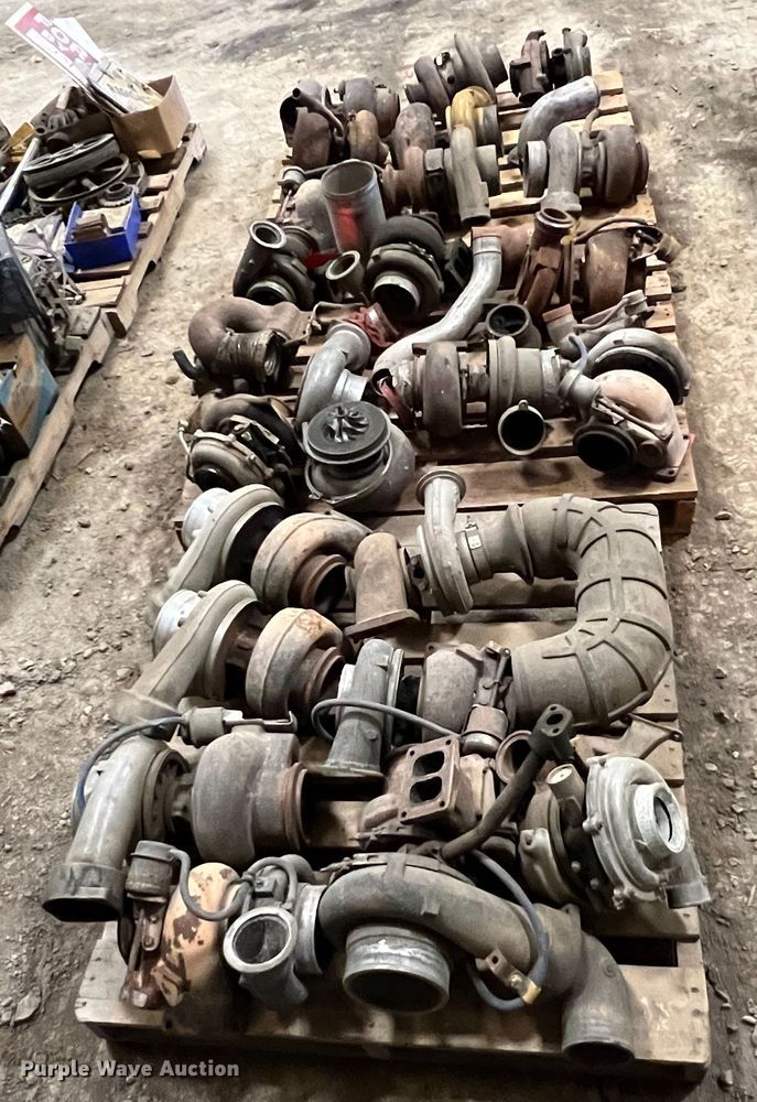 image for item KJ9088 Approximately 25 turbochargers