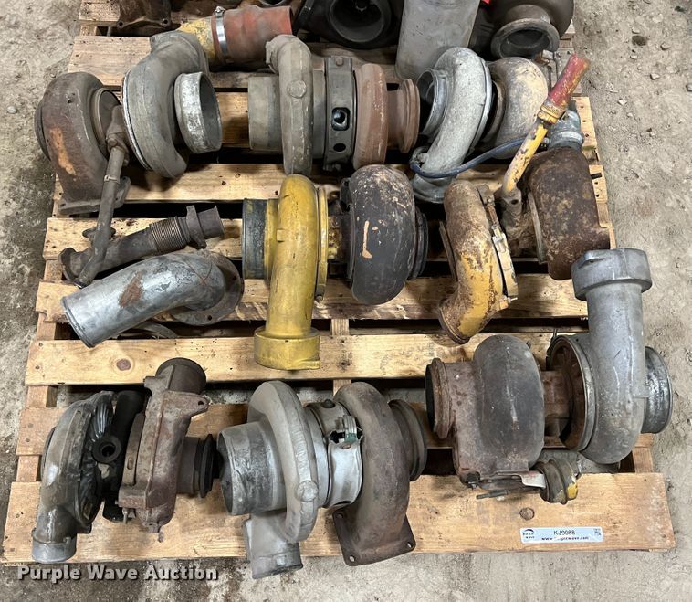 image for item KJ9088 Approximately 25 turbochargers