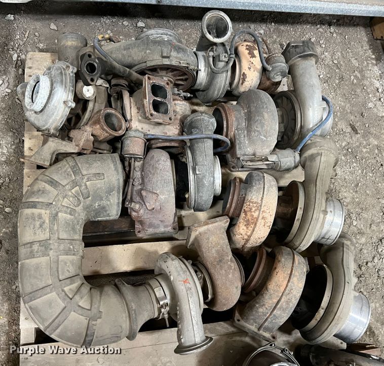 image for item KJ9088 Approximately 25 turbochargers