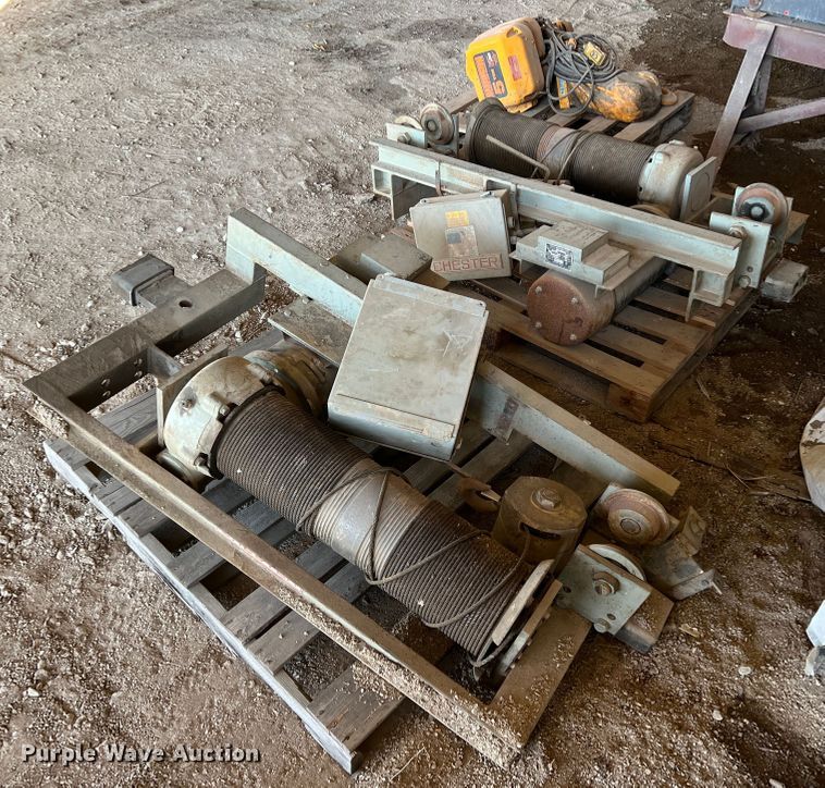 image for item KJ9108 (3) hoists